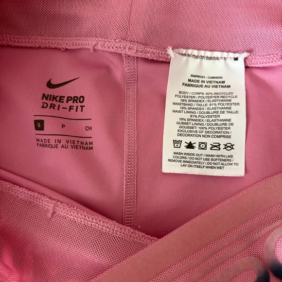 Nike Pro Women's Pink Athletic Shorts Size Small - Picture 9 of 12
